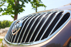 静态体验2011款别克新GL8