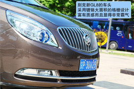 静态体验2011款别克新GL8