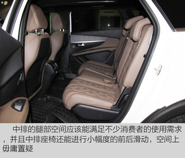 东风标致5008到店实拍