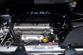 2012款郑州日产帅客2.0L自动豪华型