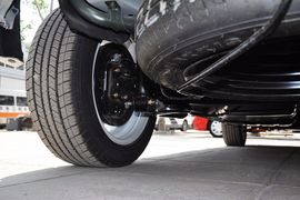 2012款郑州日产帅客2.0L自动豪华型