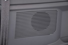 2012款郑州日产帅客2.0L自动豪华型
