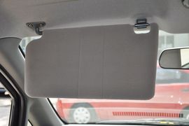 2012款郑州日产帅客2.0L自动豪华型