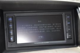 2012款郑州日产帅客2.0L自动豪华型