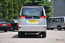 2012款郑州日产帅客2.0L自动豪华型