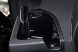 2012款东风日产奇骏2.5L