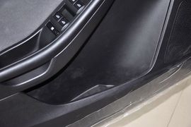 2012款福特福克斯两厢1.6L手动舒适型