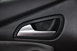 2012款福特福克斯两厢1.6L手动舒适型