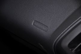 2012款福特福克斯两厢1.6L手动舒适型