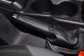 2012款福特福克斯两厢1.6L手动舒适型