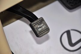2012款雷克萨斯RX270豪华版