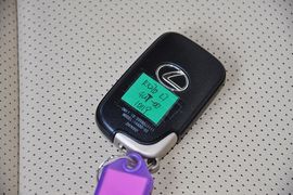 2012款雷克萨斯RX270豪华版
