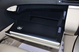 2012款雷克萨斯RX270豪华版