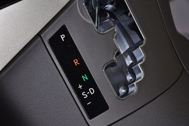 2012款雷克萨斯RX270豪华版