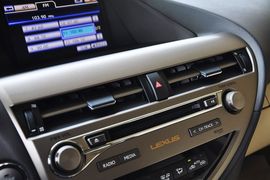 2012款雷克萨斯RX270豪华版