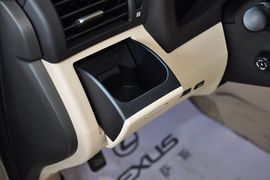 2012款雷克萨斯RX270豪华版