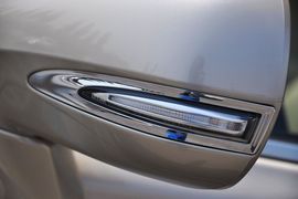 2012款雷克萨斯RX270豪华版