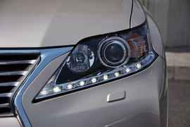 2012款雷克萨斯RX270豪华版