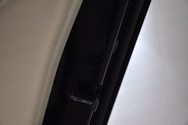 2012款一汽大众全新迈腾1.8TSI