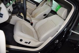 2012款一汽大众全新迈腾1.8TSI