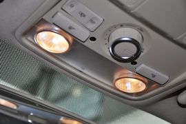 2012款一汽大众全新迈腾1.8TSI