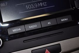 2012款一汽大众全新迈腾1.8TSI