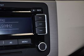 2012款一汽大众全新迈腾1.8TSI