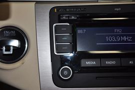 2012款一汽大众全新迈腾1.8TSI