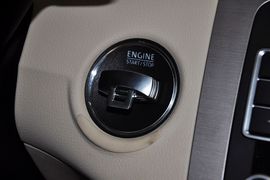 2012款一汽大众全新迈腾1.8TSI