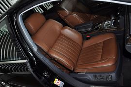 2012款大众辉腾4.2L奢享定制型