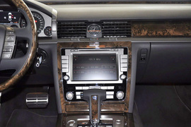 2012款大众辉腾4.2L奢享定制型