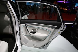 东风风神E70上海车展实拍