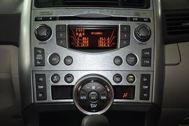 2012款广汽丰田逸致180G