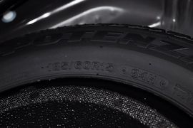 2011款丰田雅力士1.6E自动魅动版