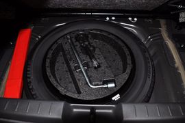 2011款丰田雅力士1.6E自动魅动版