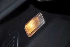 2011款丰田雅力士1.6E自动魅动版