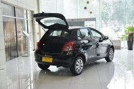 2011款丰田雅力士1.6E自动魅动版