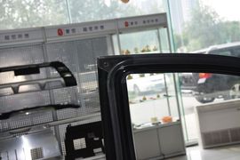 2011款丰田雅力士1.6E自动魅动版