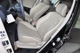 2011款丰田雅力士1.6E自动魅动版