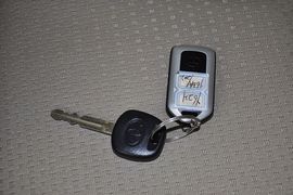 2011款丰田雅力士1.6E自动魅动版