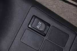 2011款丰田雅力士1.6E自动魅动版