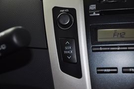 2011款丰田雅力士1.6E自动魅动版