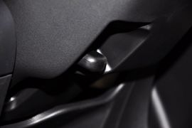 2011款丰田雅力士1.6E自动魅动版