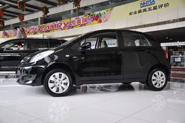 2011款丰田雅力士1.6E自动魅动版