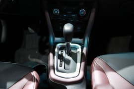 启辰M50V上海车展实拍