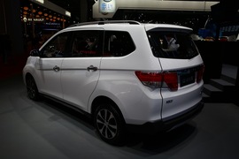 启辰M50V上海车展实拍