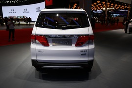 启辰M50V上海车展实拍