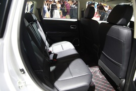 三菱欧蓝德上海车展实拍