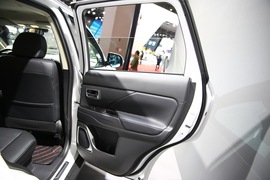 三菱欧蓝德上海车展实拍