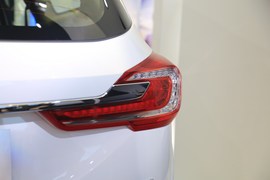 宝骏310W